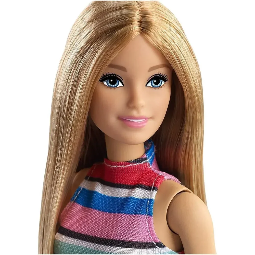 Barbie Doll And Accessories FVJ42